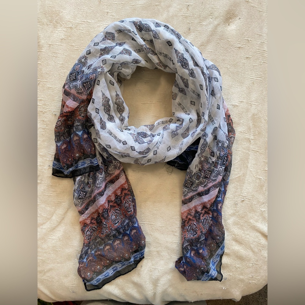Charlotte Russe White and Blue Lightweight Sheer Fabric Scarf